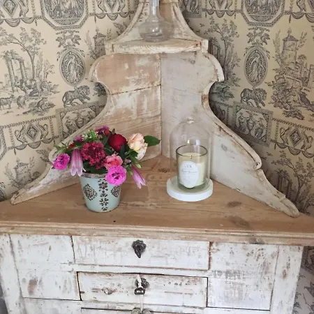 D'hotes De Pharamond Bed & Breakfast
