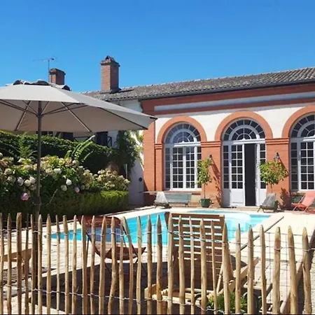 D'hotes De Pharamond Bed & Breakfast *